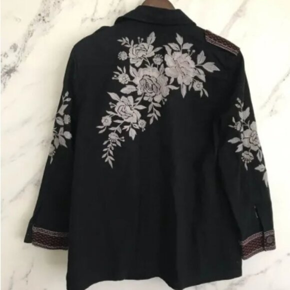 Johnny Was workshop Surya Embroidered Military Jacket S shacket - Picture 6 of 6